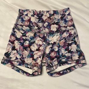 Lululemon align shorts 4”